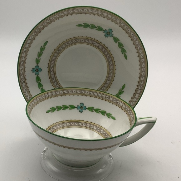 Vintage Minton England Kent Tea Cup & Saucer - Picture 9 of 13